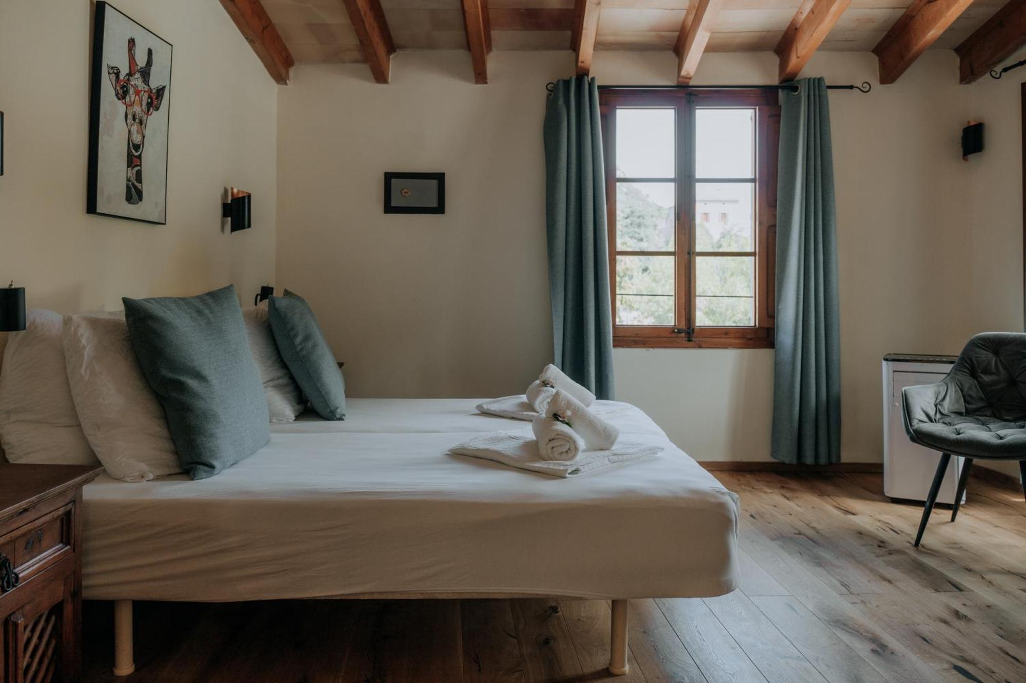 Hotel Rural Nou Dalt Muntanya Orient Exterior foto
